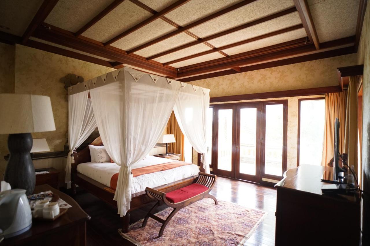 Balinese Villa In Berastagi Eksteriør bilde