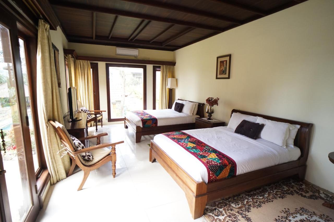 Balinese Villa In Berastagi Eksteriør bilde